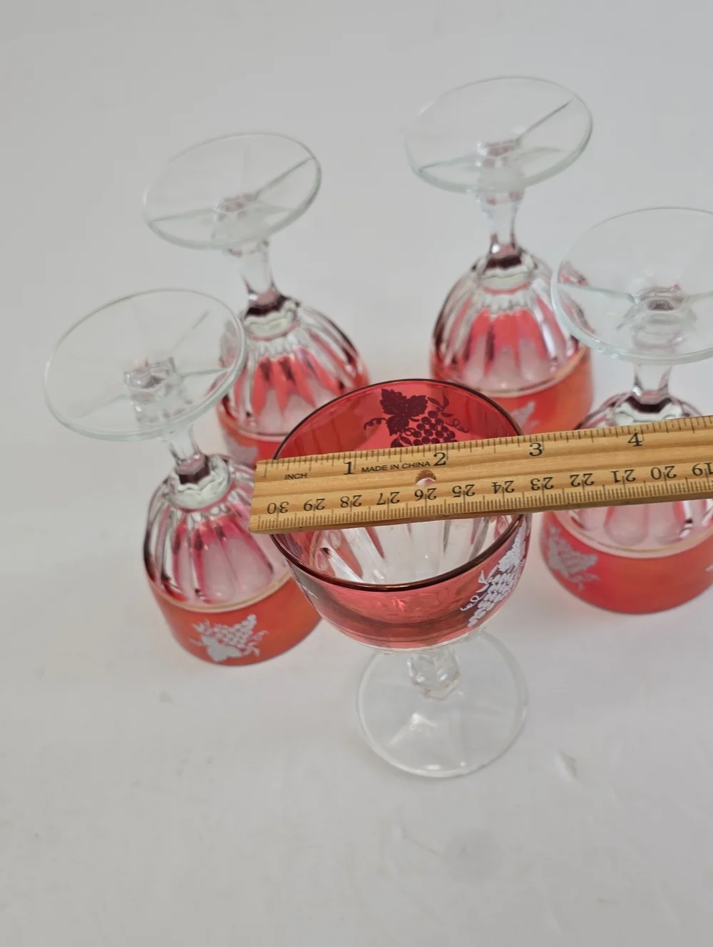Vintage Lubiana Set Of 5 Italian Cranberry Wine Glasses Etched Grape Design